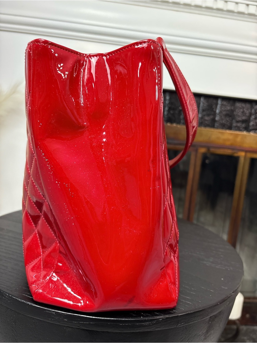 CHANEL Red Quilted Patent Leather Grand Shopping Tote with Double-C Logo - Picture 7 of 15